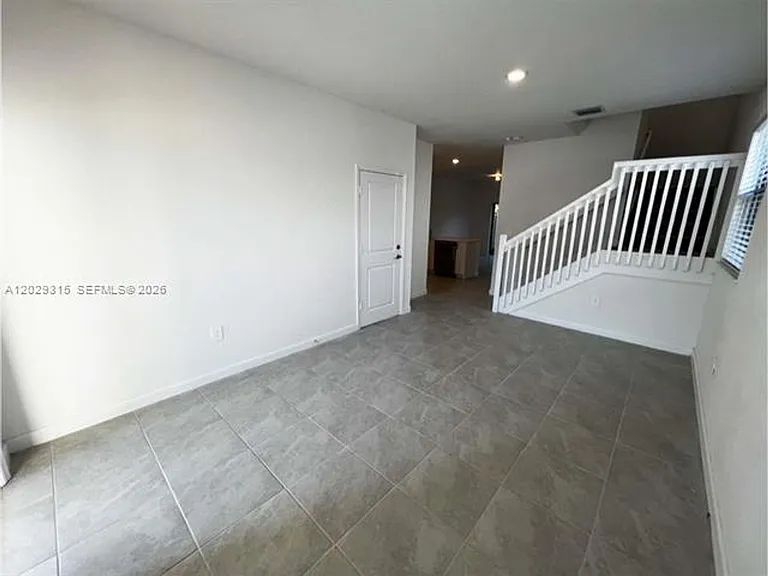 24600 SW 119th Ave — Photo 12