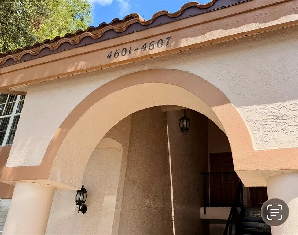 2 bed, 2.0 bath, 1080 sqft, $1,750 — Photo 3