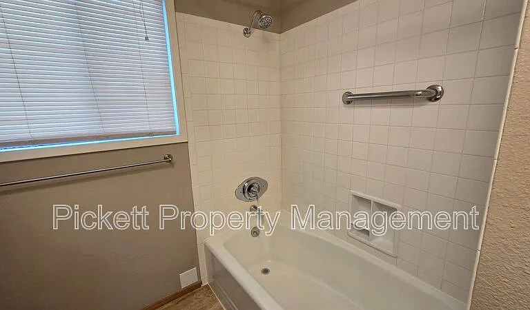 8671 Silverdale Way NW — Photo 18