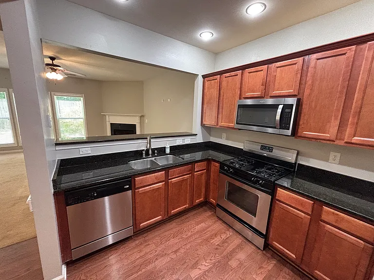 5112 Sherwood Way — Photo 9