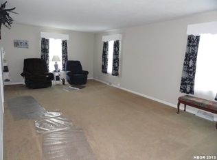 1009 Brookview Ct, Findlay, OH 45840