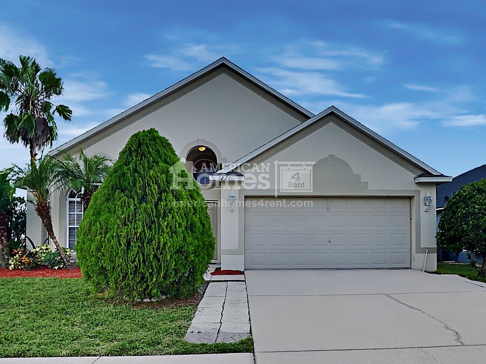1st image of 1221 Crimson Clover Ln
