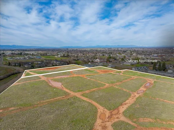 810 Vista Way, Red Bluff, CA 96080