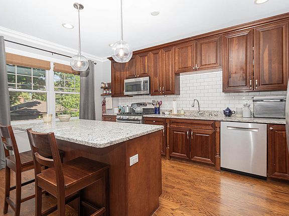 5th image of 21 N Herbert Rd APT I