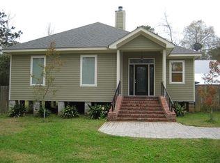 1608 Destin St, Mandeville, LA 70448