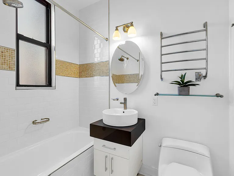 55 W 95th St #PHE — Photo 10