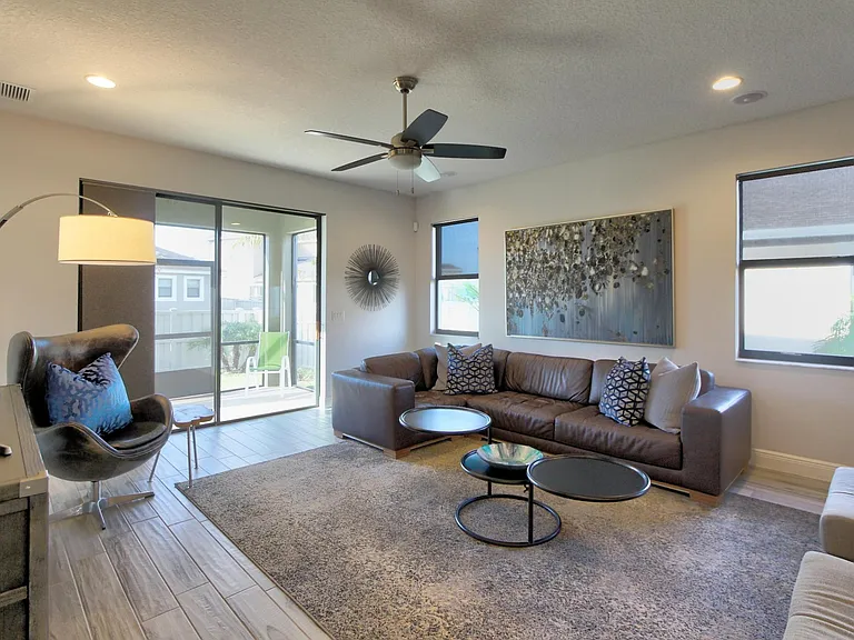 3041 Casterton Dr — Photo 11