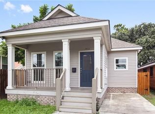 2413 Gladiolus St, New Orleans, LA 70122