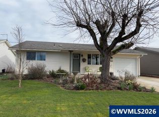 2130 Umpqua Rd, Woodburn, OR 97071