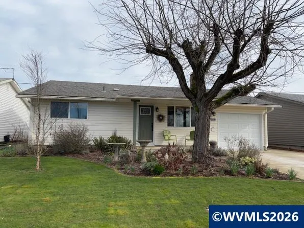 2130 Umpqua Rd, Woodburn, OR 97071