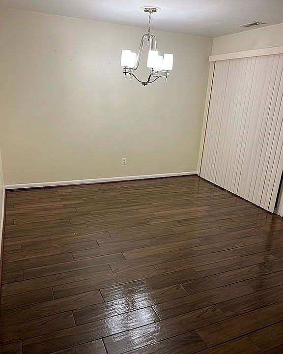 1st image of 5964 Blackpoole Ln