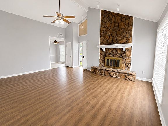 4th image of 7139 Hillshire Dr