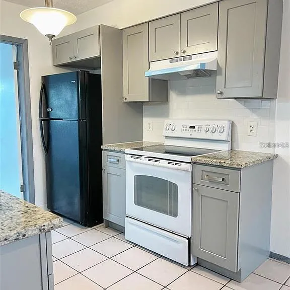 6920 Edgefield Ln — Photo 9