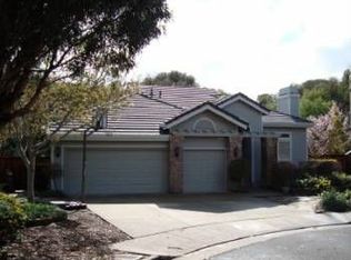 30 James Ct, Novato, CA 94945