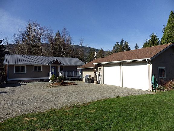 4th image of 24319 Duvall Dr