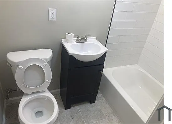 6405 Danville Ave — Photo 14