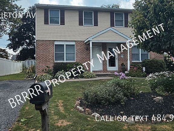 3rd image of 2961 Clifton Ave