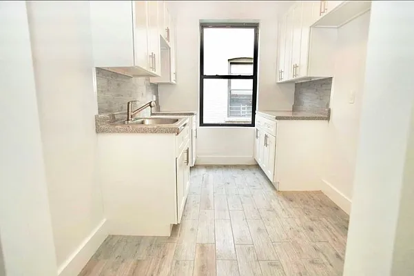 Rented by EastMount Realty LLC | media 1