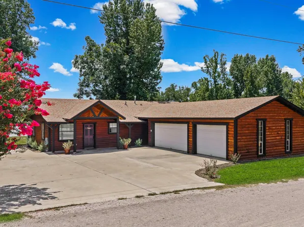 344 Birch Dr, Onalaska, TX 77360
