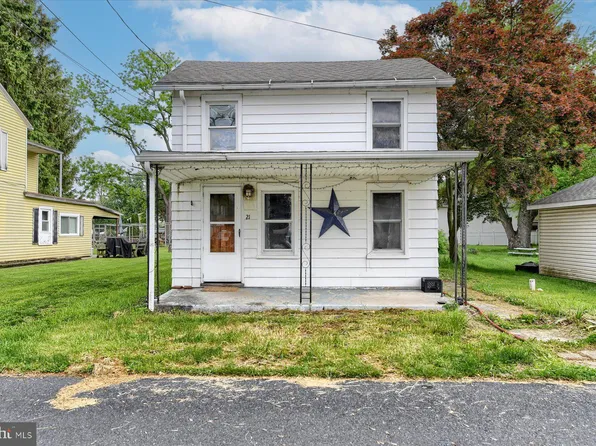 21 Penn St, Middletown, PA 17057