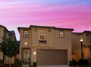 3679 Etchings Way, Clovis, CA 93619