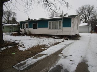 1307 12th St, Hawarden, IA 51023