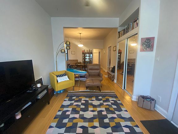 4th image of 2533 W Cortez St APT 1