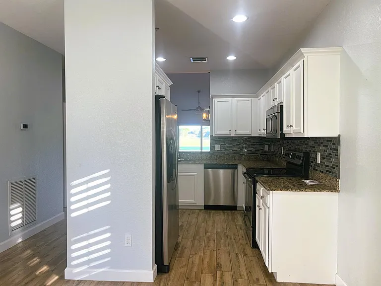 4210 Gator Trace Cir — Photo 5