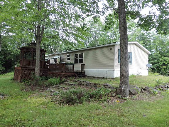 3rd image of 916 Deering Center Road