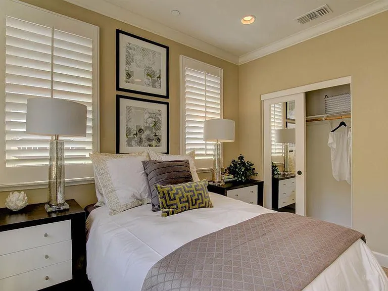 429 Jacquelyn Ln — Photo 3
