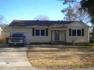 2007 Franklin Ave, Nederland, TX 77627