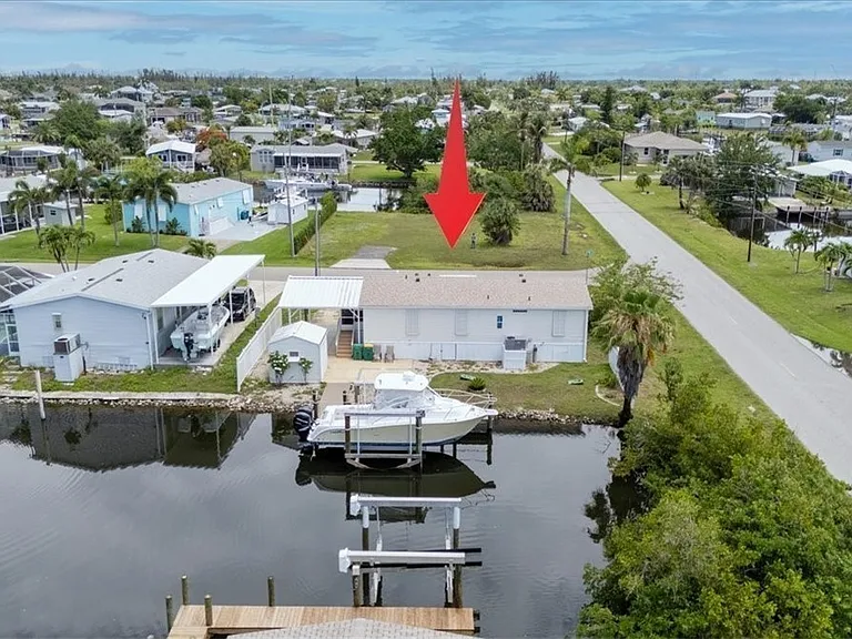 701 Coral Dr — Photo 47