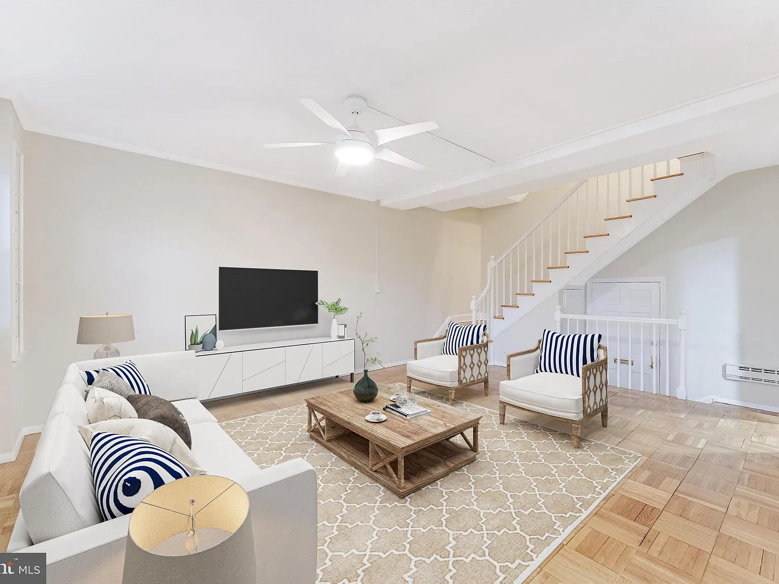 2 bed, 1.0 bath, 930 sqft, $2,500 — Photo 3
