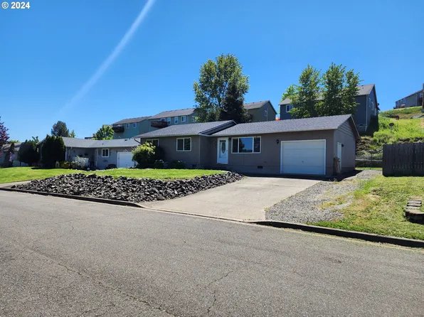 224 Lancaster Ave, Roseburg, OR 97471