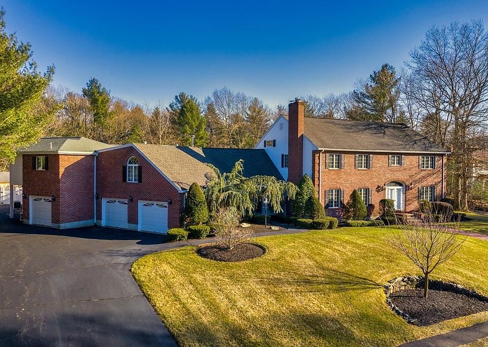 1st image of 57 Wedgewood Dr