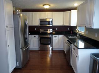 214 Maple Dr, Beaver, PA 15009