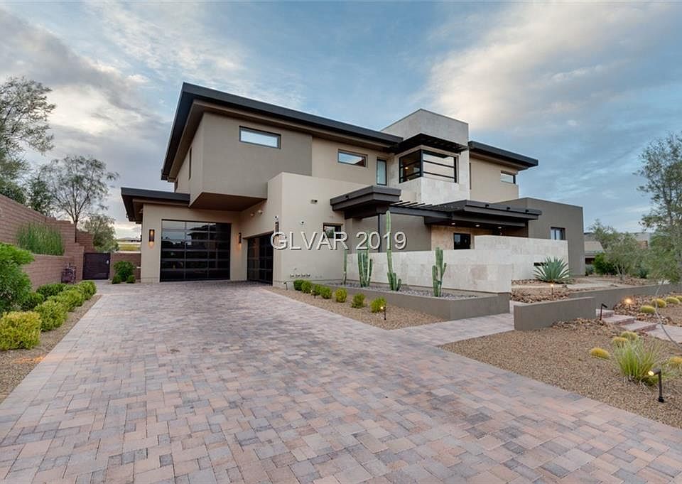 1st image of 62 Meadowhawk Ln