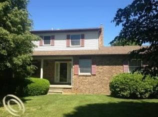 13255 Byron Rd, Byron, MI 48418