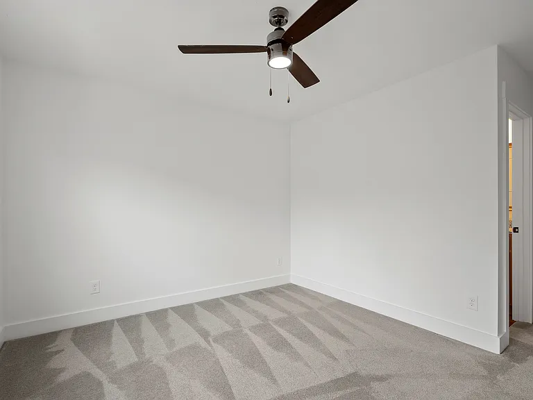 427 Arbor Dr #D — Photo 13