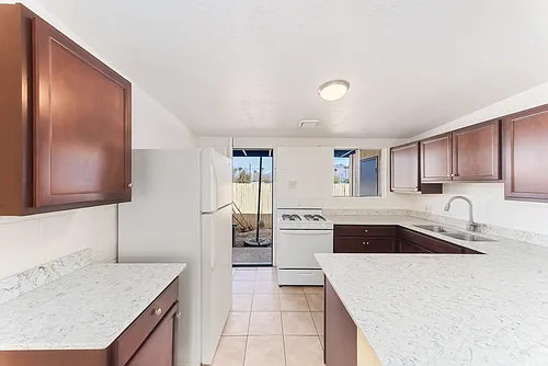 2218 N Margaret Ave #2 Photo 1