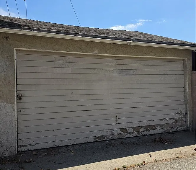 787 W Markland Dr — Photo 32