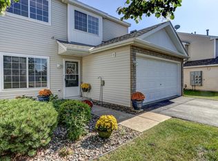 1719 Weston Ln, Shakopee, MN 55379