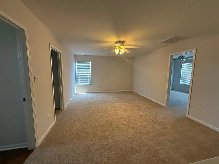 3700 Herkimer Dr — Photo 15