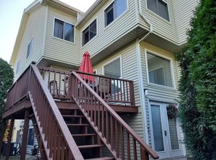 455 Captain Eames Cir, Ashland, MA 01721