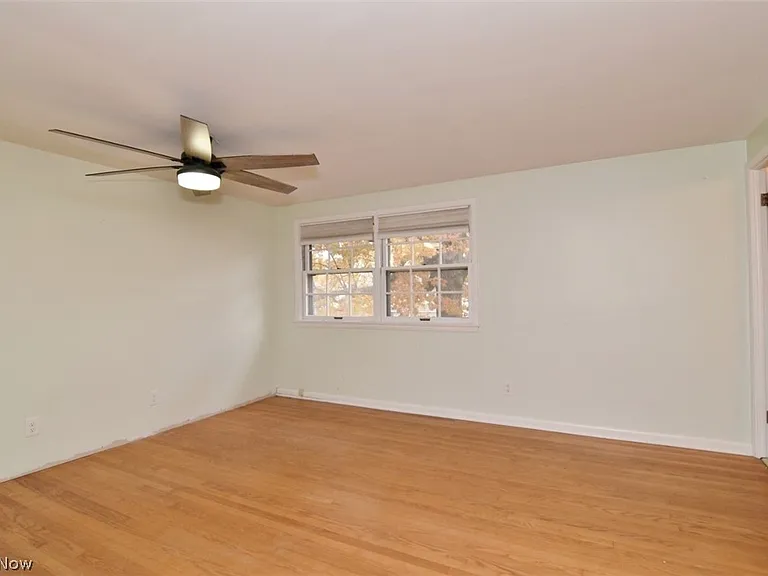 23310 Wendover Dr — Photo 28