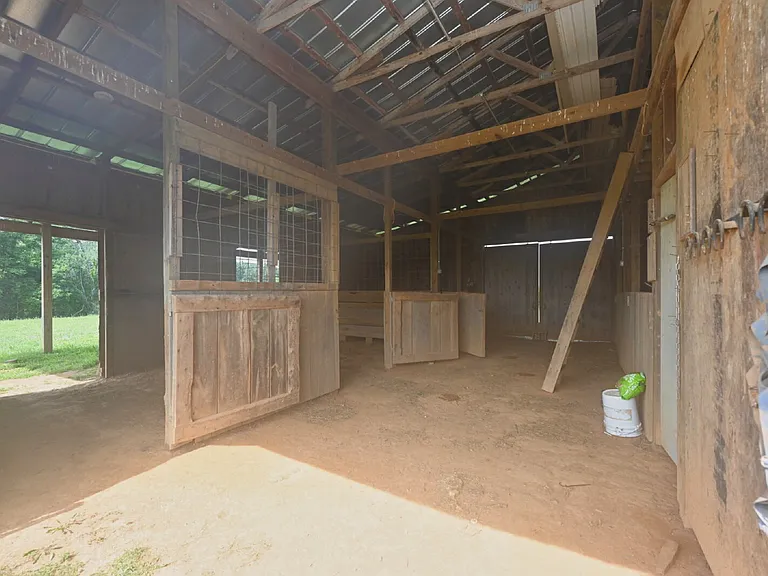 4616 Woodrow Wilson Rd — Photo 28