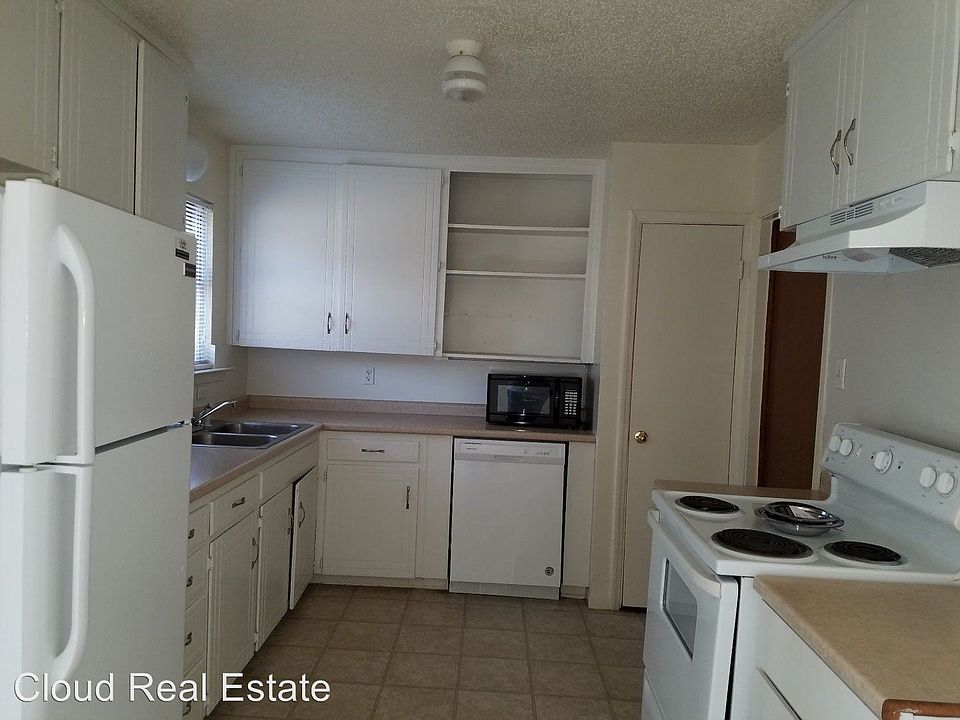 2nd image of 1508 Redondo Dr