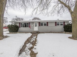 356 Market St E, Burlington, WI 53105