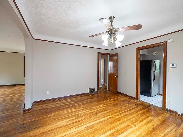 3567 Gridley Rd #UP — Photo 13