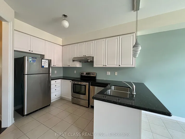 27 William Berczy Blvd — Photo 8